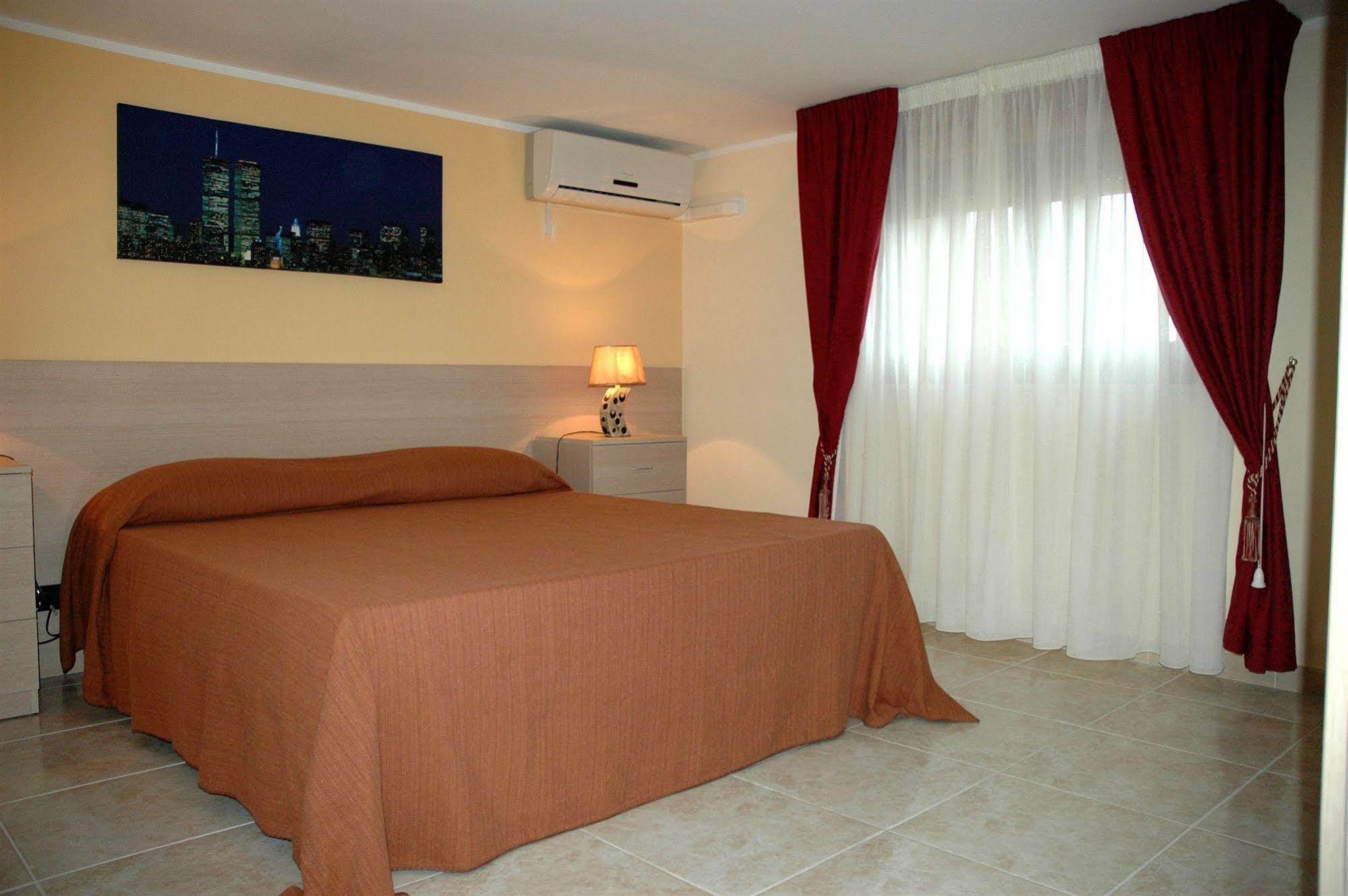Cassiodoro Rooms Affittacamere Catanzaro Exteriör bild